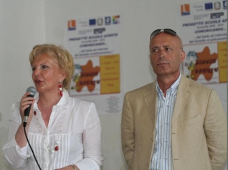 Assessore-Maria-Teresa-De-Angelis-Preside-Mario-Iacomino